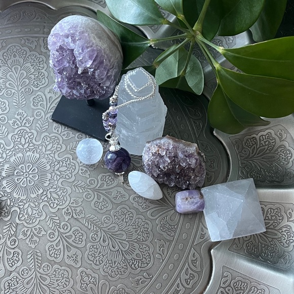 February bundle (limited number available) - Picture 7 of 7